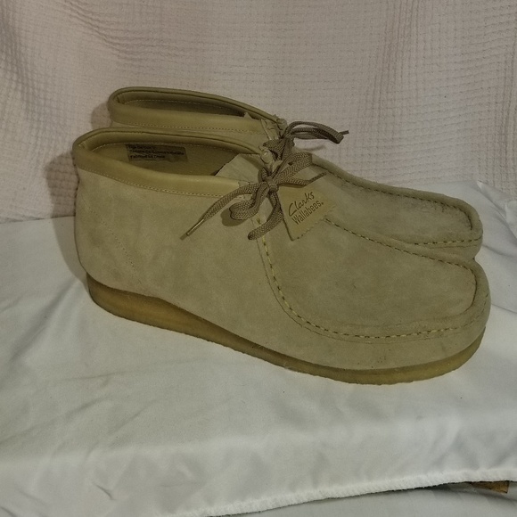 clarks boots kids green